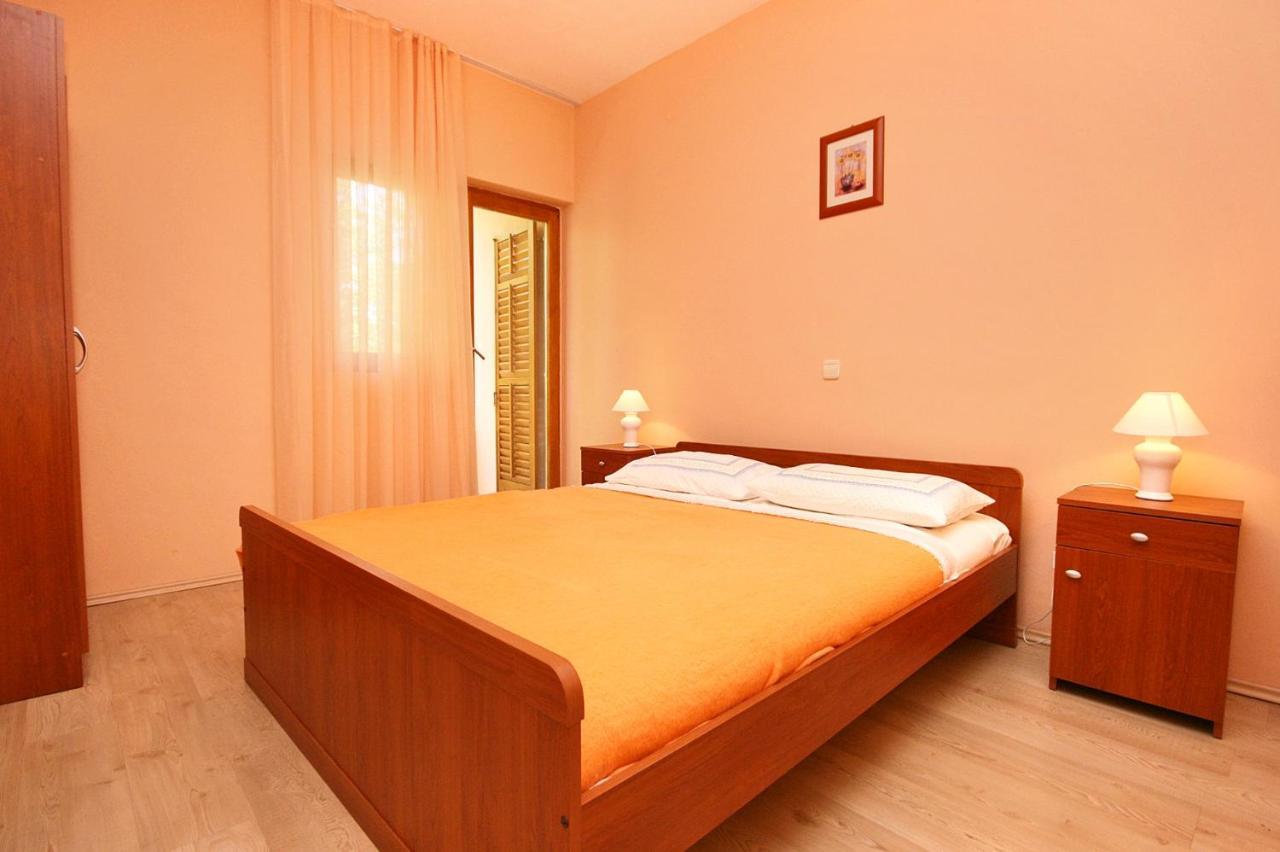 Apartments With A Parking Space Rovanjska, Paklenica - 6209 מראה חיצוני תמונה